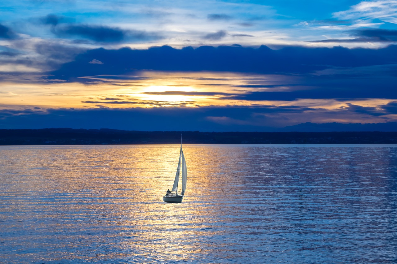 sailboat-596462_1280